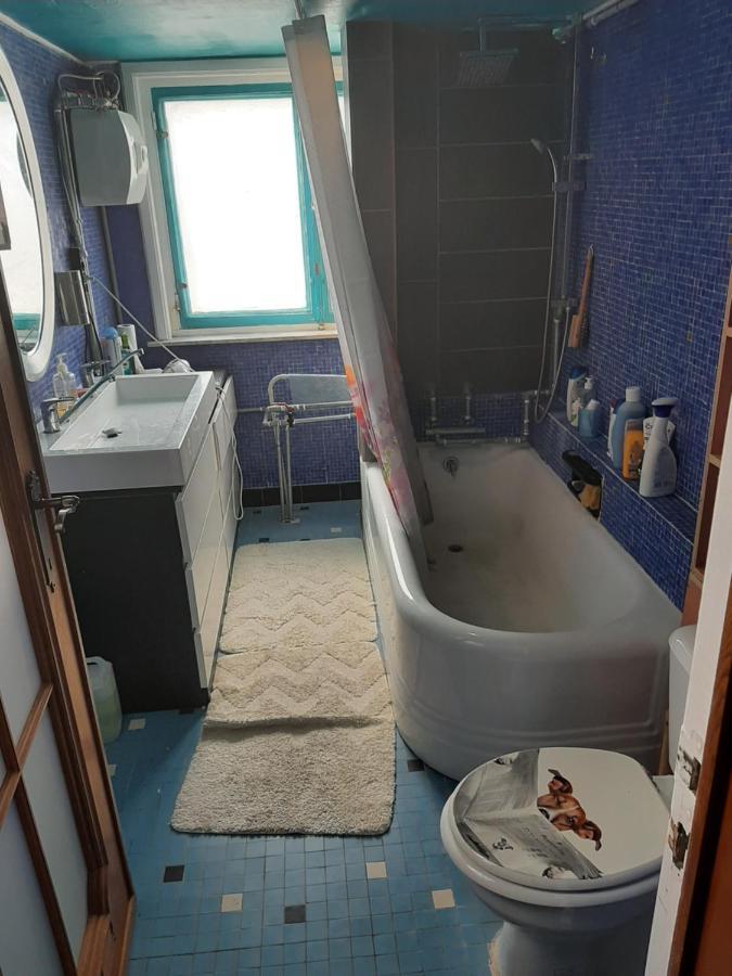 Cycling House Bed and Breakfast Ronse Exterior foto